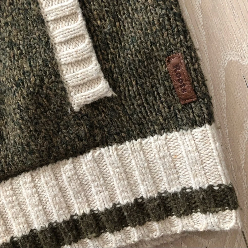 Roots Cabin Wool Blend Shawl Neck Elbow Patch Marled Sweater in Green Size S - Picture 7 of 12